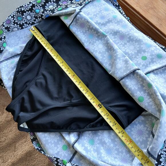 A Shore Fit One Piece Swim Dress size 14 retro floral built in padding EUC - Picture 13 of 16